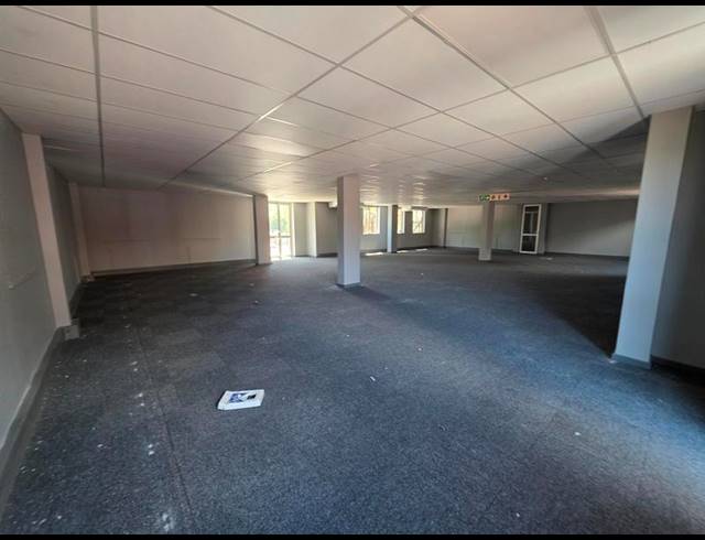 BUSINESS PROPERTY TO RENT IN FAERIE GLEN